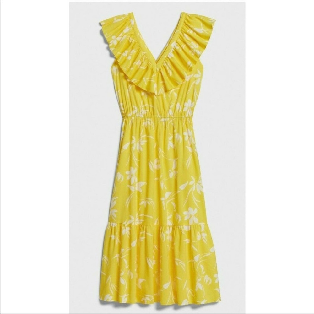 Banana Republic yellow and white petite v neck ruffle dress size Small Petite